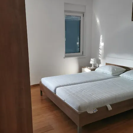 New Modern * Selce